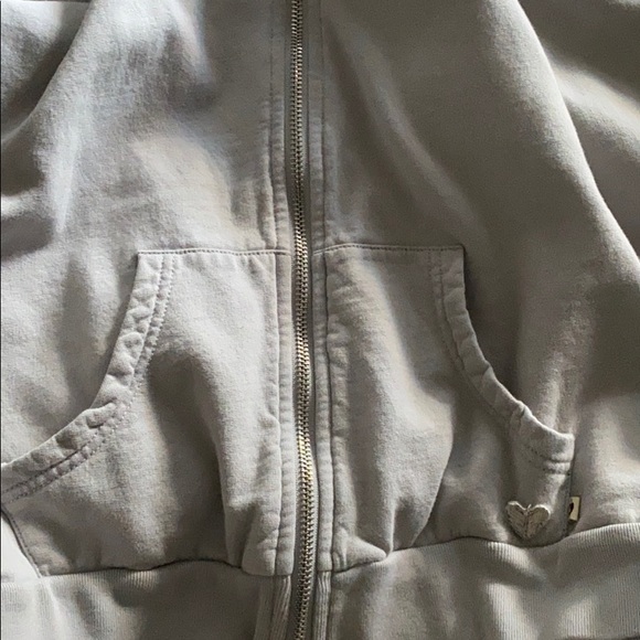 Twisted heart 💖hoodie with crystal detail 💎❄️💕 - Picture 4 of 9